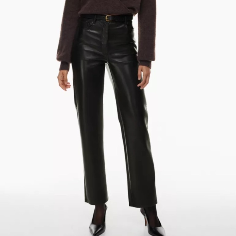 Aritzia NWOT Melina Pant size 6
